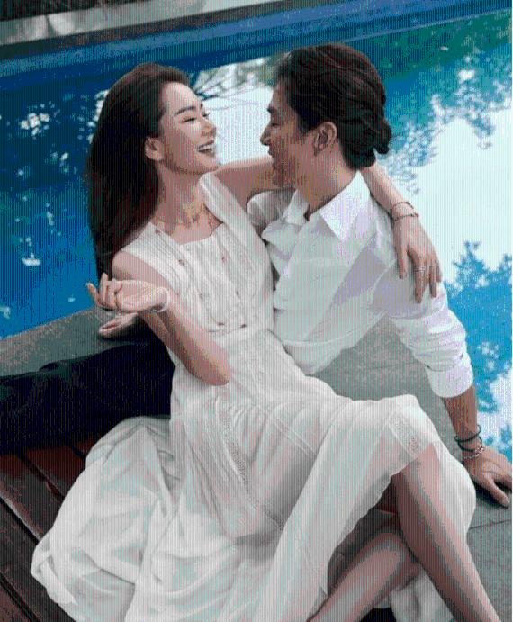 可爱奥莉甜美夏装